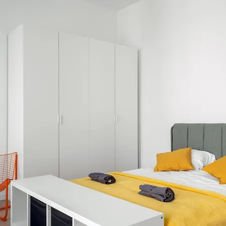 Golden - 3 Bedrooms- Great Location&prezydenta Gabriela Narutowicza Apartament Łódź