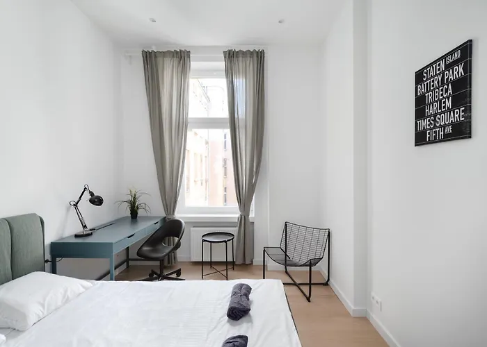 Golden - 3 Bedrooms- Great Location&prezydenta Gabriela Narutowicza * Łódź